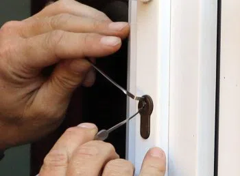 Tampa Advantage Locksmith Tampa, FL 813-371-1325