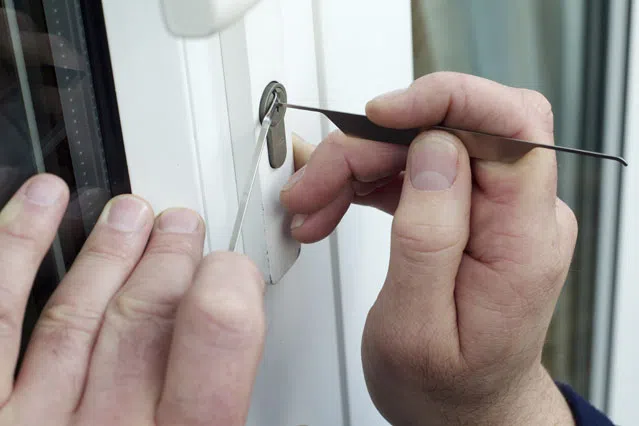 Tampa Advantage Locksmith Tampa, FL 813-371-1325